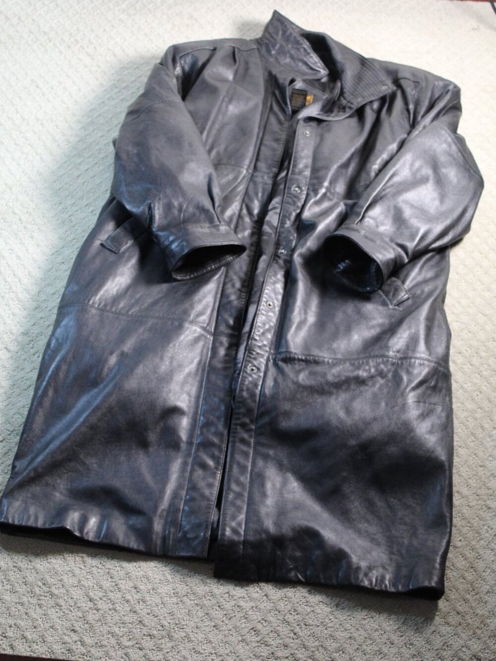 Vtg Eddie Bauer Size 3XL (52" Chest) Long Genuine Leather Coat Goose Down Liner